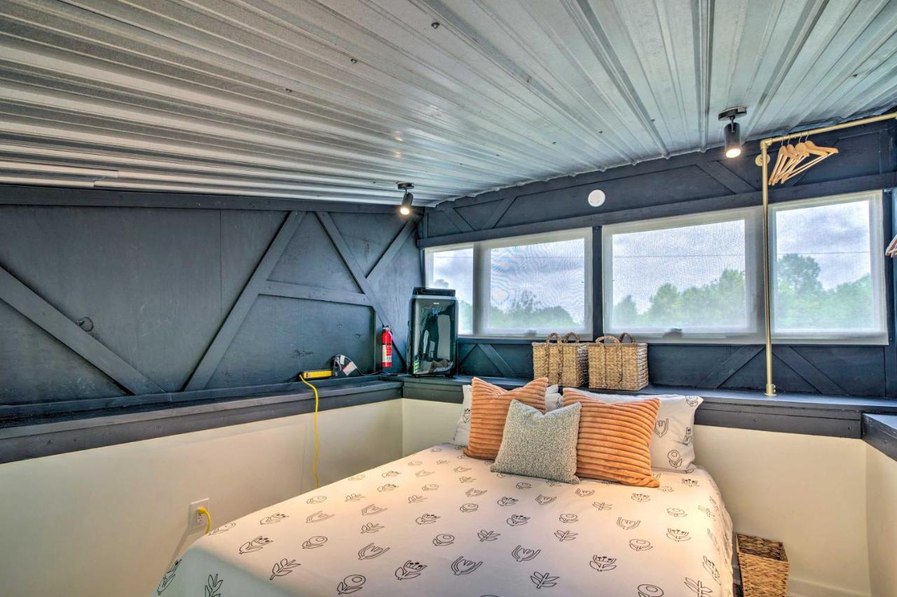 Chic Tiny Home Retreat About 2 Mi To Msu Campus! สตาร์ควิลล์ ภายนอก รูปภาพ